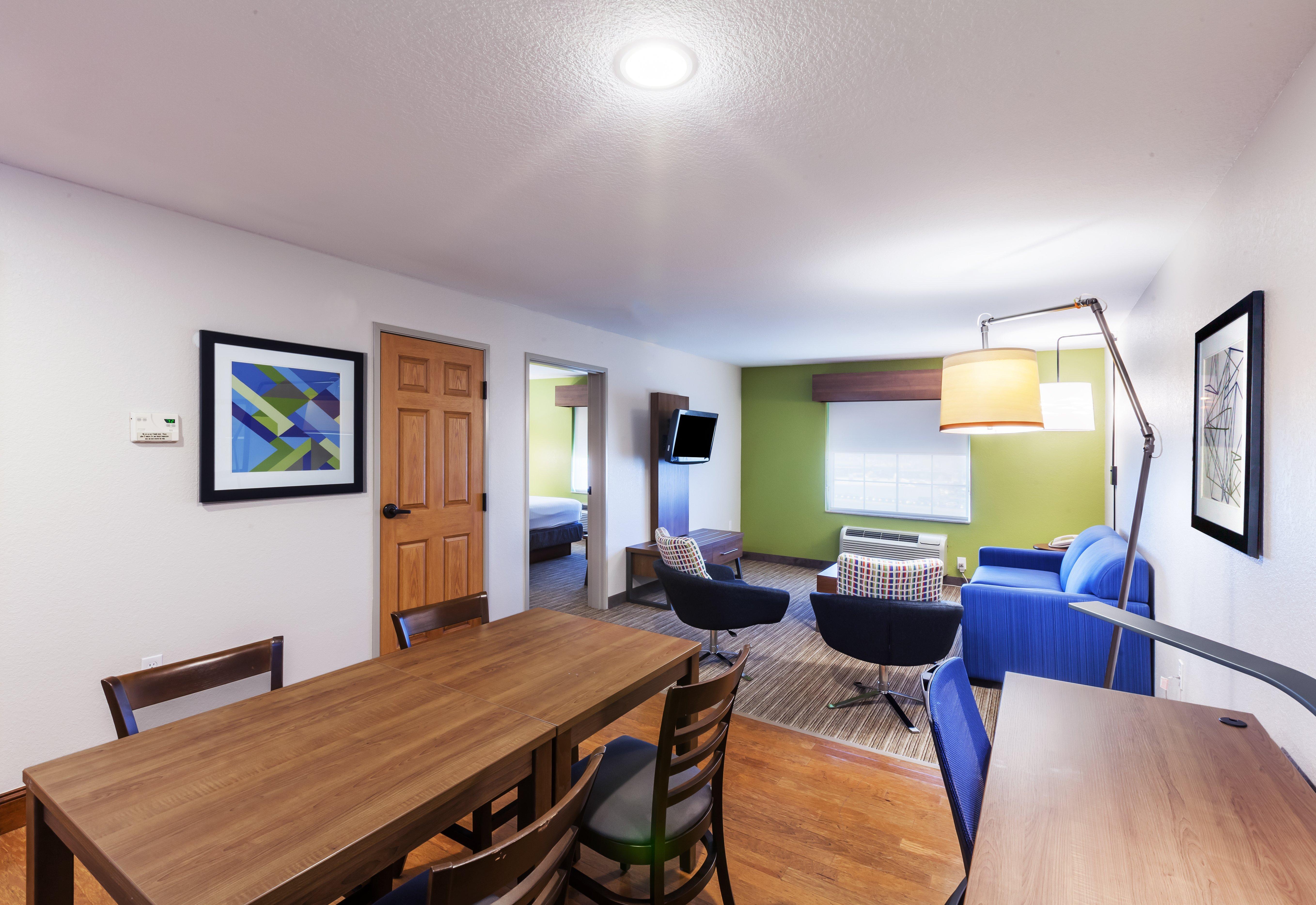 Holiday Inn Express & Suites Tulsa S Broken Arrow Hwy 51 By Ihg Εξωτερικό φωτογραφία
