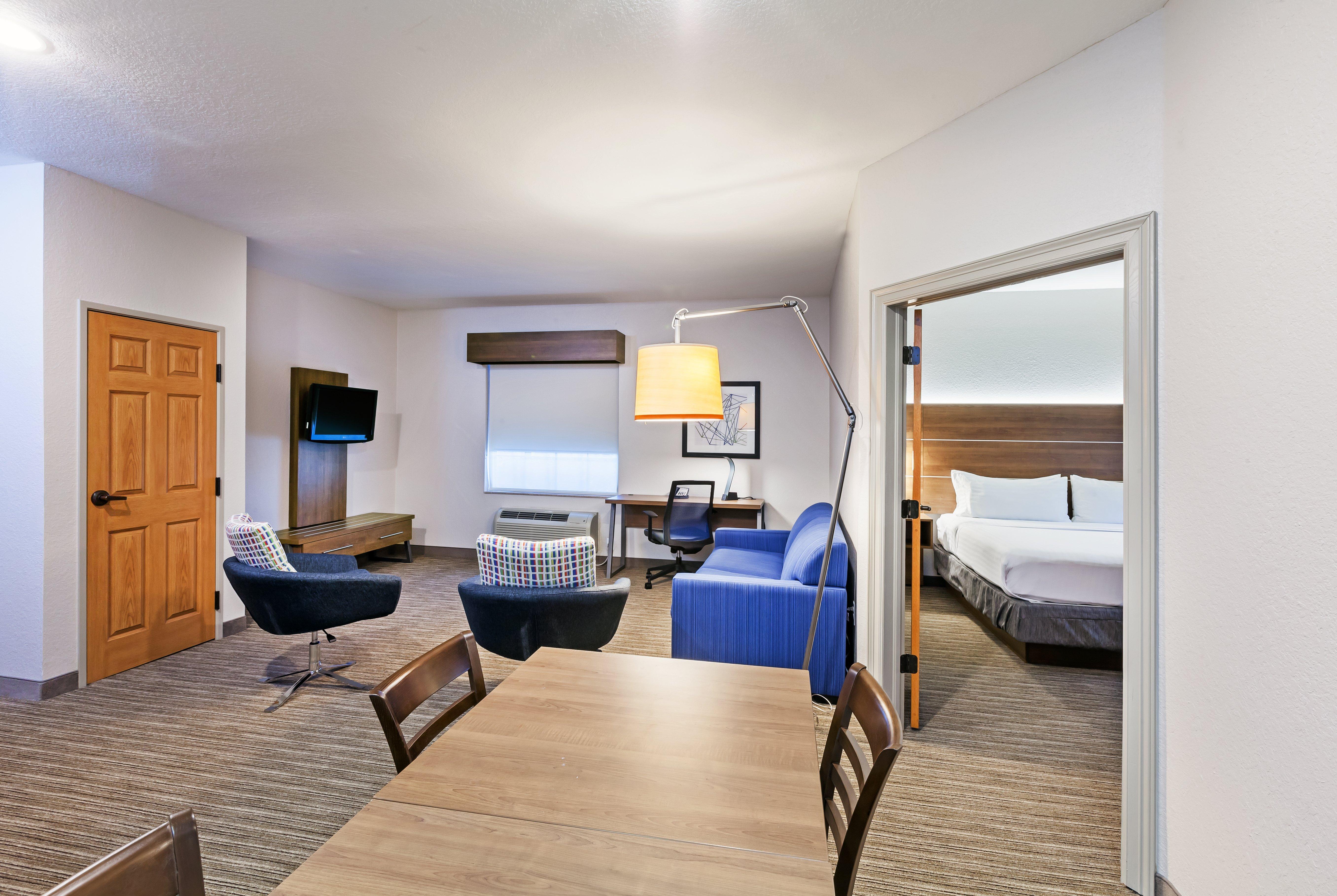 Holiday Inn Express & Suites Tulsa S Broken Arrow Hwy 51 By Ihg Εξωτερικό φωτογραφία