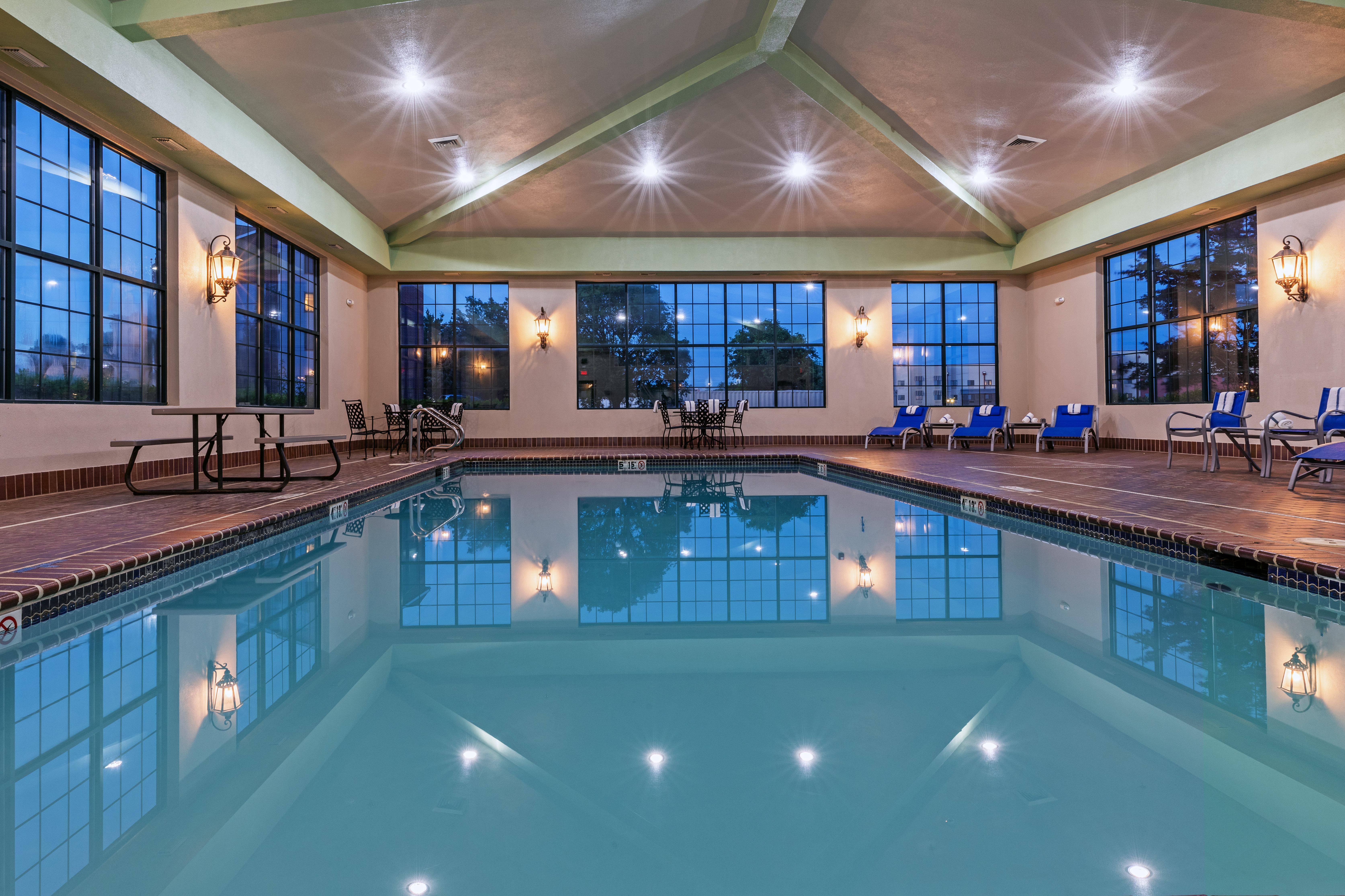 Holiday Inn Express & Suites Tulsa S Broken Arrow Hwy 51 By Ihg Εξωτερικό φωτογραφία