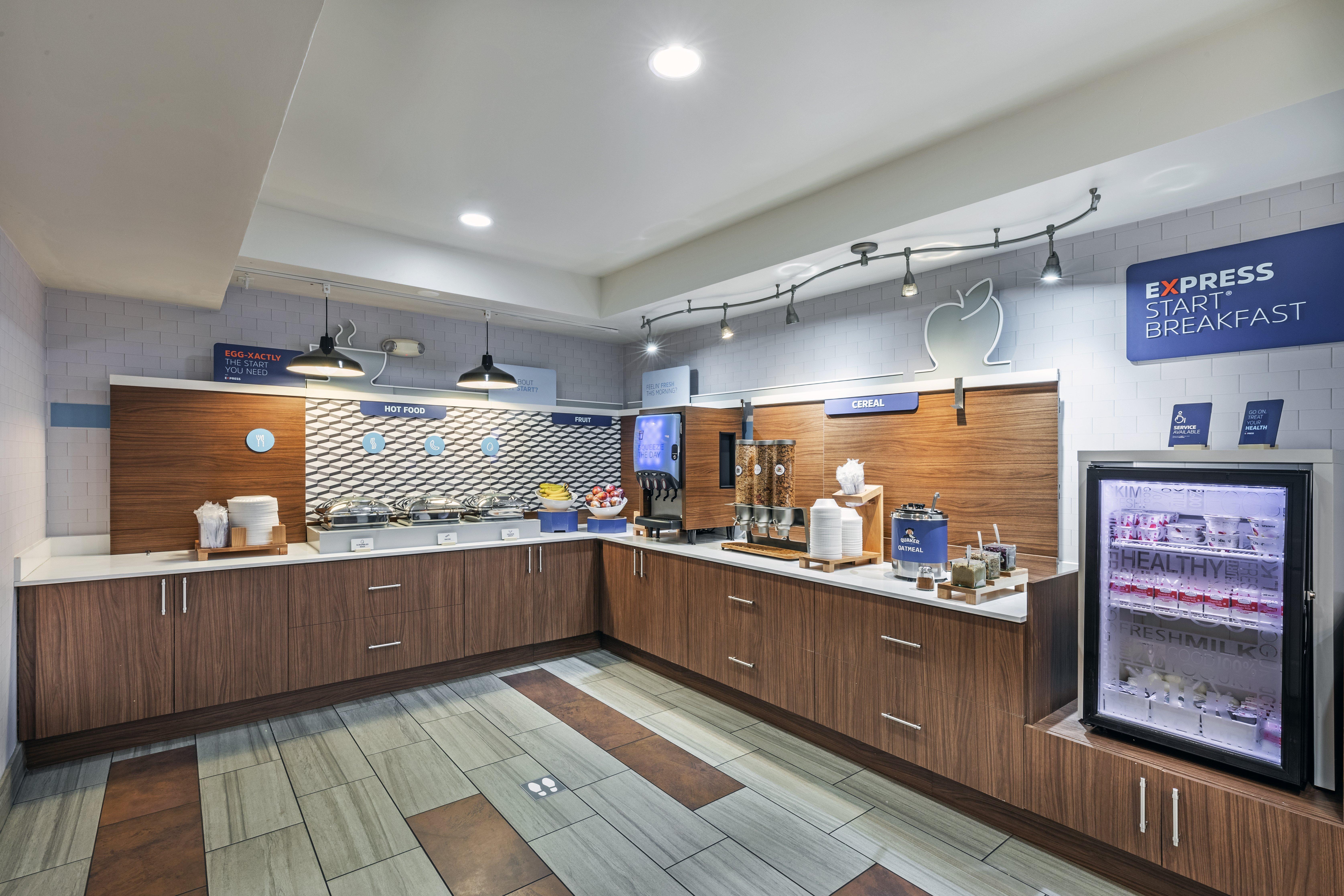 Holiday Inn Express & Suites Tulsa S Broken Arrow Hwy 51 By Ihg Εξωτερικό φωτογραφία