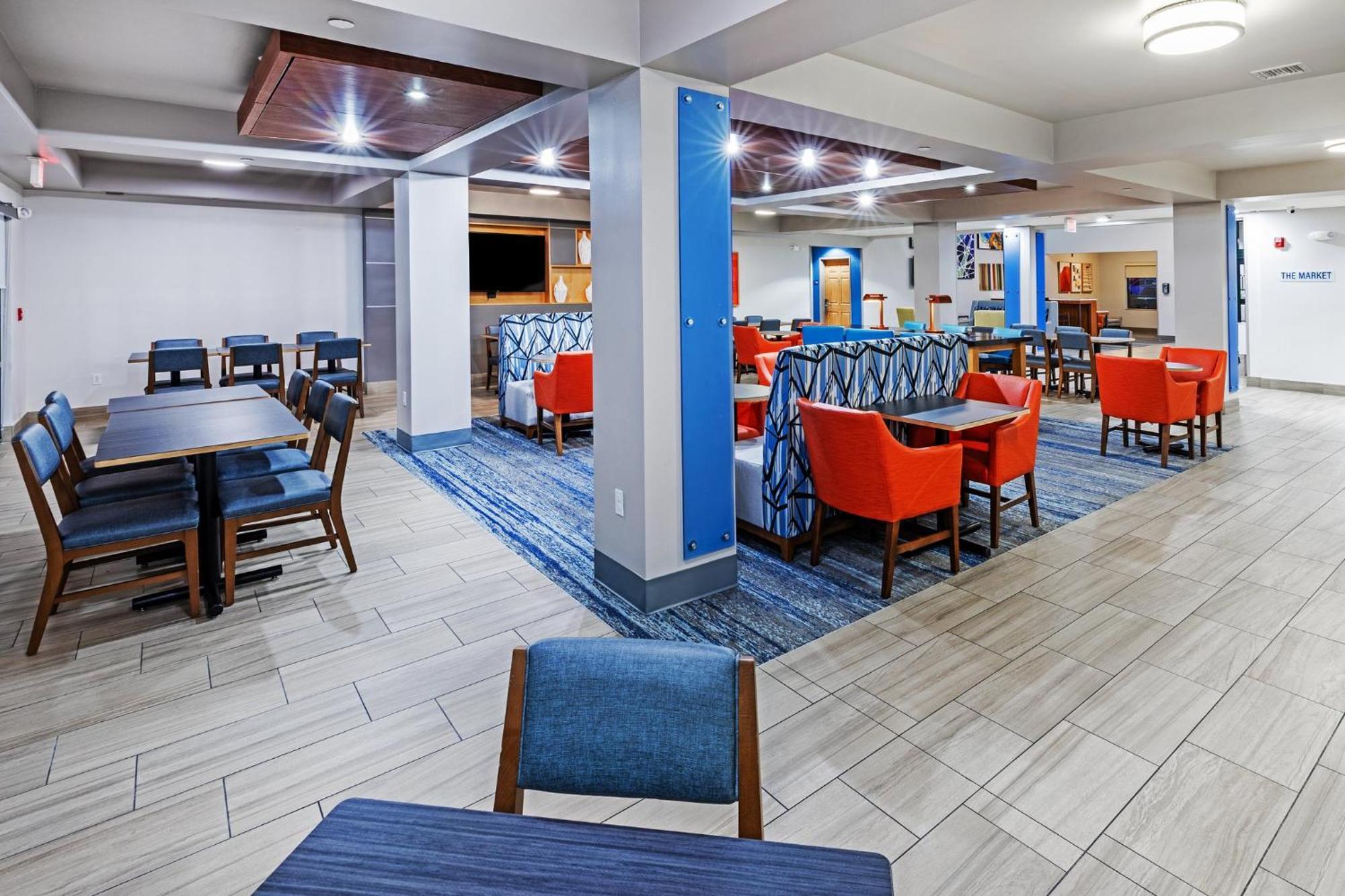 Holiday Inn Express & Suites Tulsa S Broken Arrow Hwy 51 By Ihg Εξωτερικό φωτογραφία