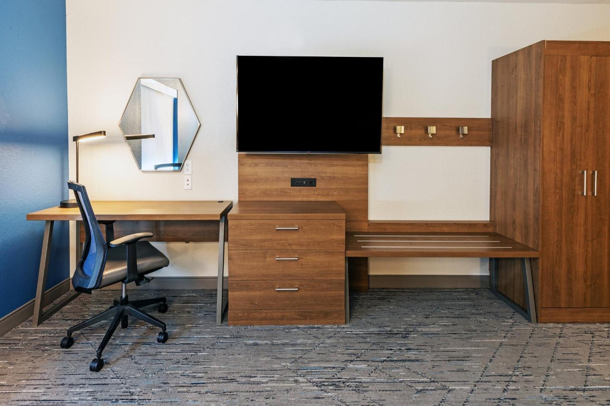 Holiday Inn Express & Suites Tulsa S Broken Arrow Hwy 51 By Ihg Εξωτερικό φωτογραφία