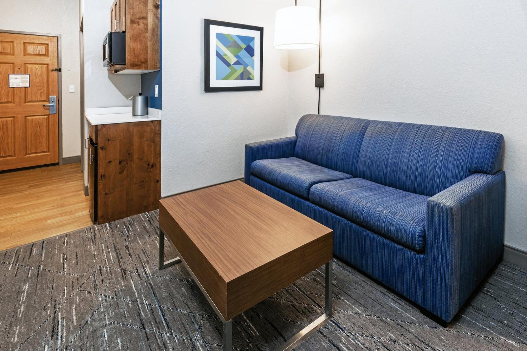 Holiday Inn Express & Suites Tulsa S Broken Arrow Hwy 51 By Ihg Εξωτερικό φωτογραφία