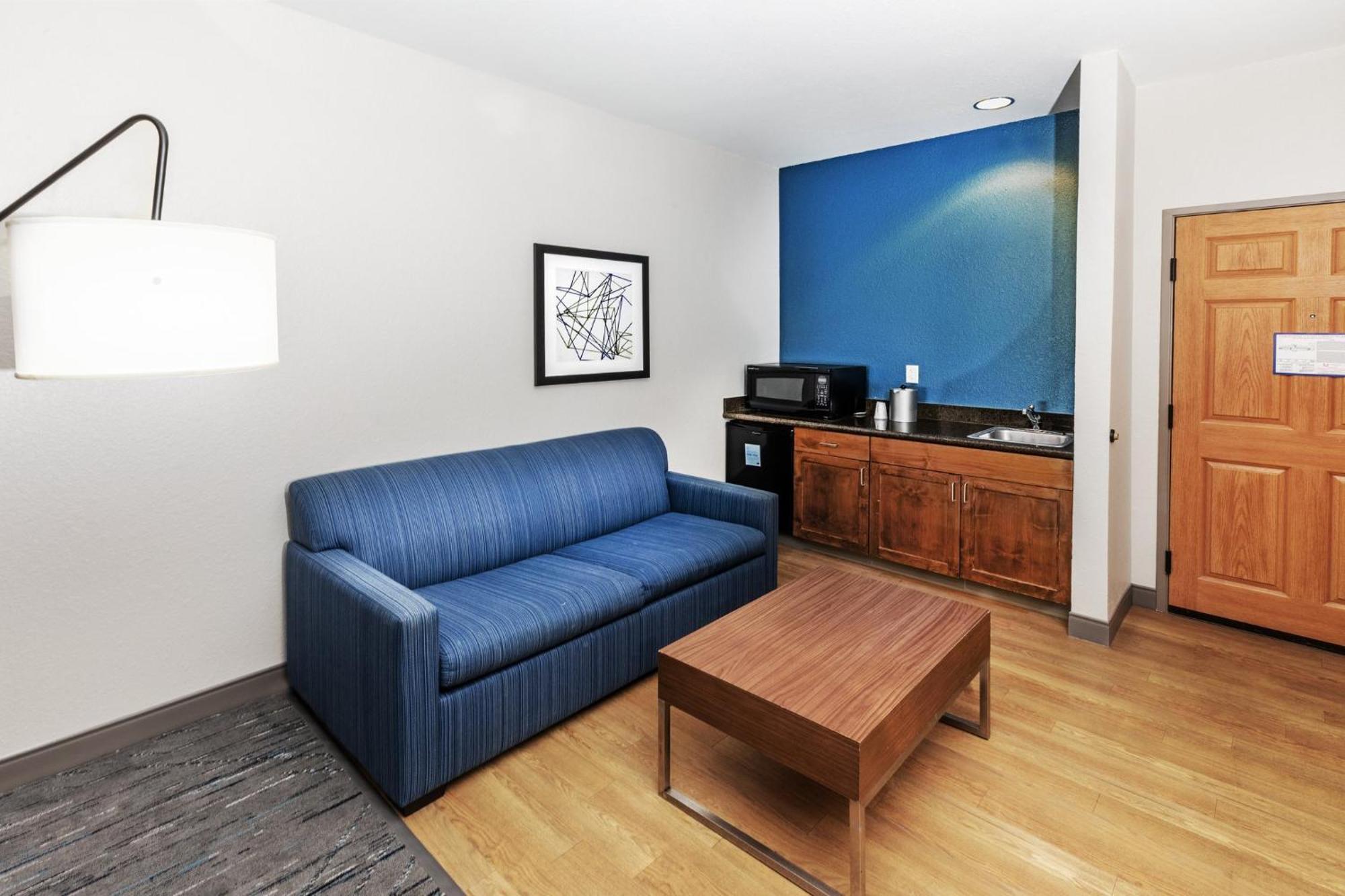 Holiday Inn Express & Suites Tulsa S Broken Arrow Hwy 51 By Ihg Εξωτερικό φωτογραφία