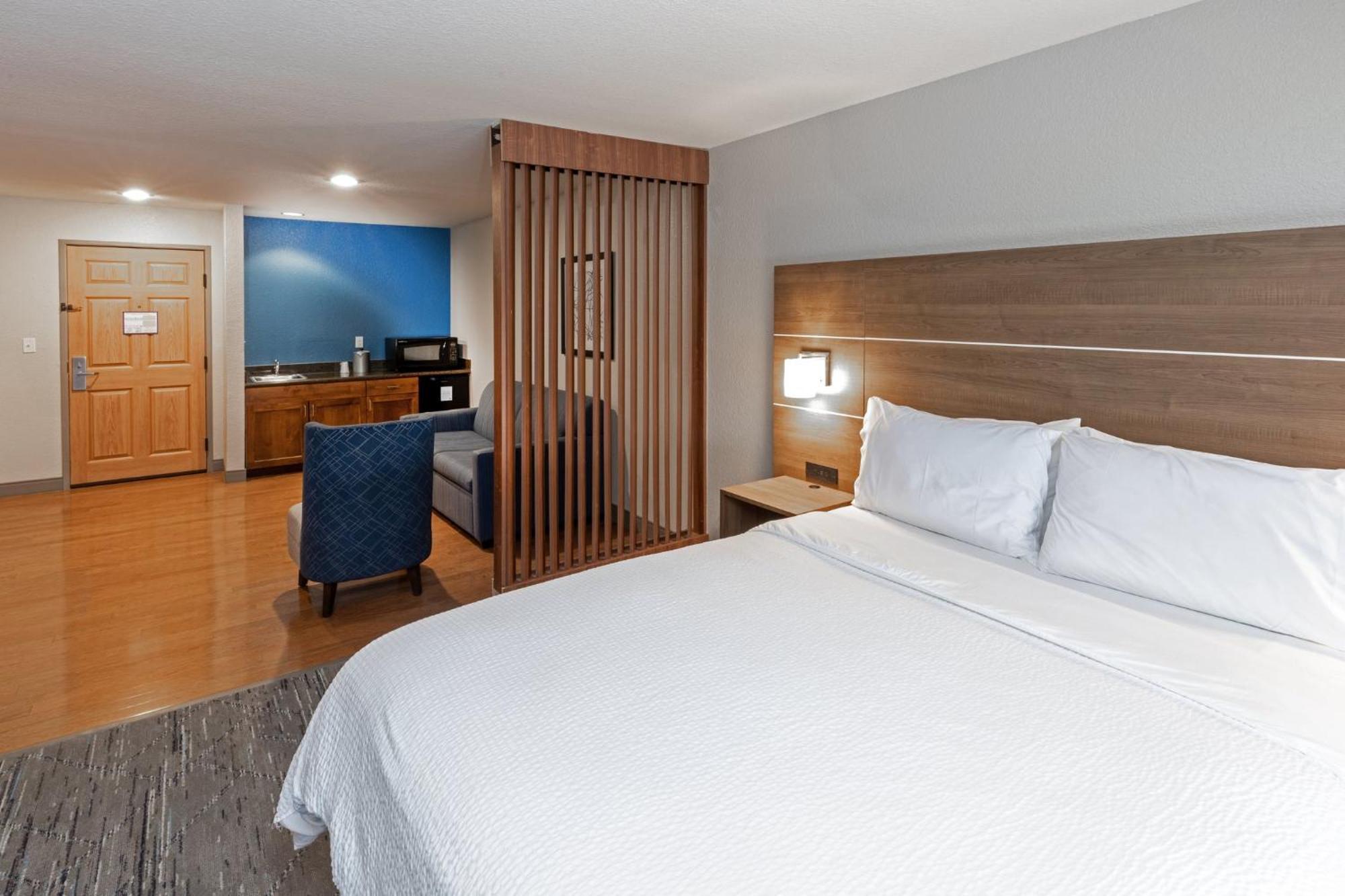 Holiday Inn Express & Suites Tulsa S Broken Arrow Hwy 51 By Ihg Εξωτερικό φωτογραφία